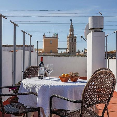 Apt. Casa Palacio Santa Cruz Cathedral Views - Sevilla Exterior foto